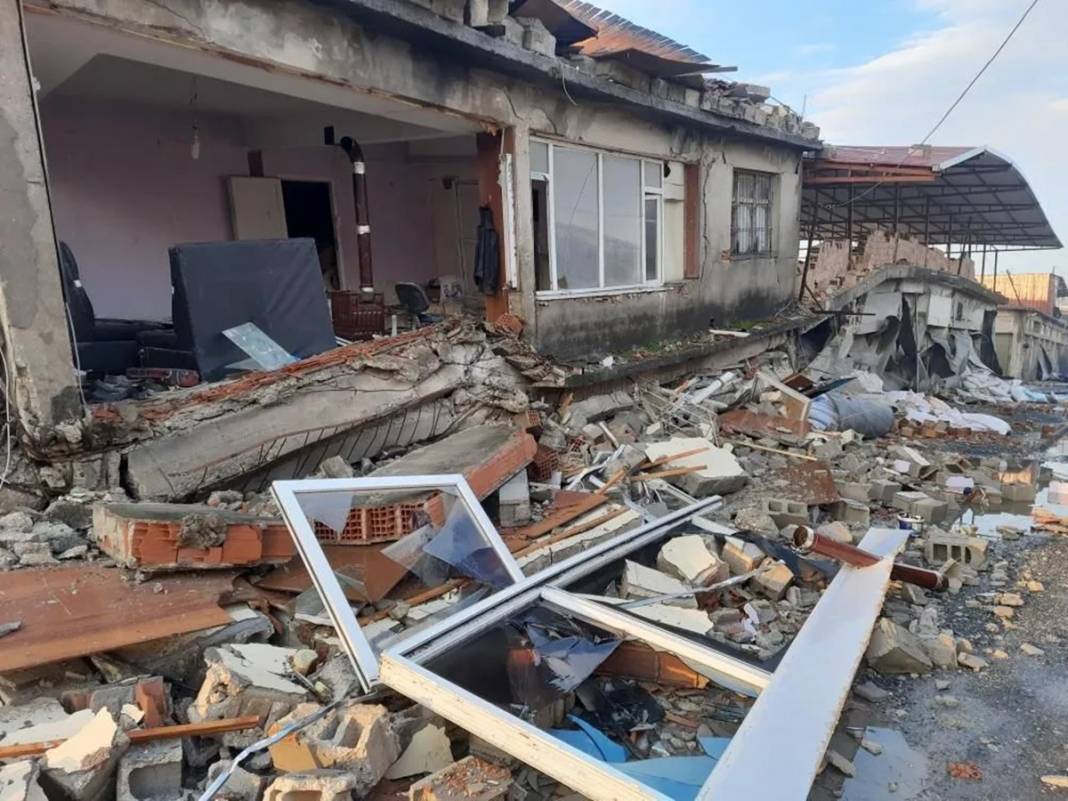 Depremzedelere kapılarını açmak yerine ev kiralarına yüzde 100 zam yaptılar! Devlet fırsatçılara çare bulmalı 1